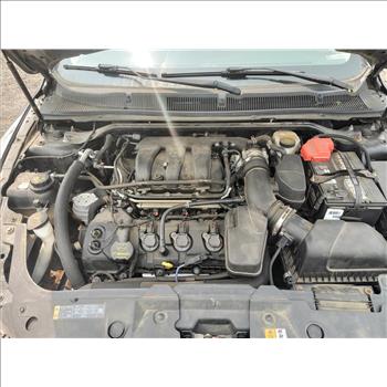 2013 Ford Taurus (Hartford, CT 06114)