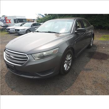 2013 Ford Taurus (Hartford, CT 06114)