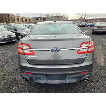 2013 Ford Taurus (Hartford, CT 06114)