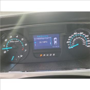 2013 Ford Taurus (Hartford, CT 06114)