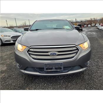 2013 Ford Taurus (Hartford, CT 06114)