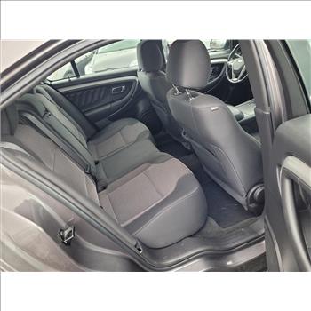 2013 Ford Taurus (Hartford, CT 06114)