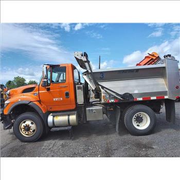 2013 International 7400 (Hartford, CT 06114)