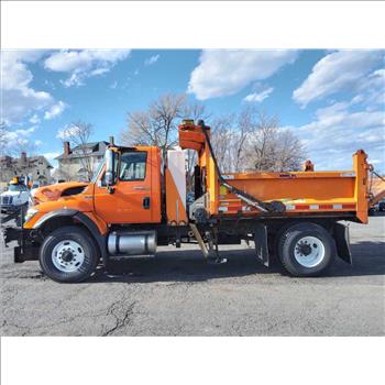 2013 International 7400 (Hartford, CT 06114)