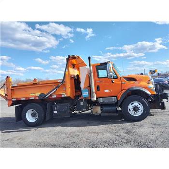 2013 International 7400 (Hartford, CT 06114)