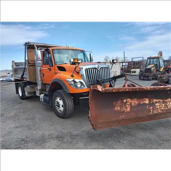 2013 International 7400 SBA 4X2 (Hartford, CT 06114)