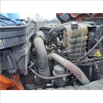 2013 International 7400 SBA 4X2 (Hartford, CT 06114)