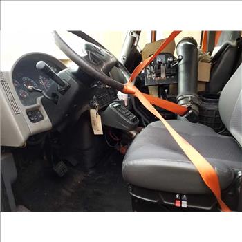 2013 International 7400 w/Plow (Hartford, CT 06114)