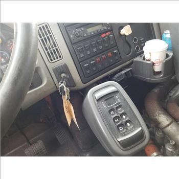 2013 International 7400 w/Plow (Hartford, CT 06114)