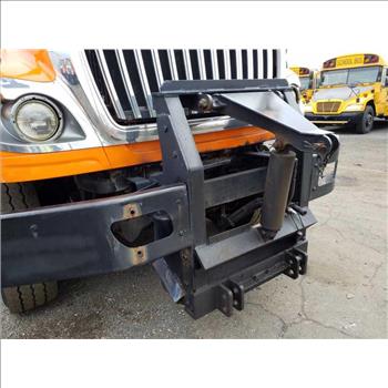 2013 International 7400 w/Plow (Hartford, CT 06114)