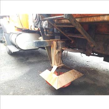 2013 International 7400 w/Plow (Hartford, CT 06114)