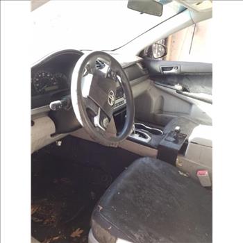 2013 Toyota Camry (Staten Island, NY 10309)