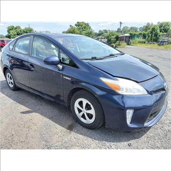 2013 Toyota Prius (Hartford, CT 06114)