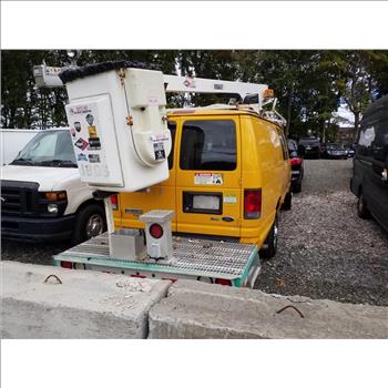 2014 Ford Econoline (Staten Island, NY 10309)