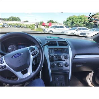 2014 Ford Explorer (Hartford, CT 06114)
