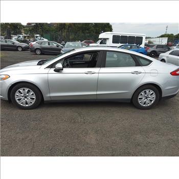 2014 Ford Fusion S (Hartford, CT 06114)