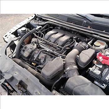2014 Ford Interceptor (Hartford, CT 06114)