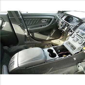 2014 Ford Interceptor (Hartford, CT 06114)