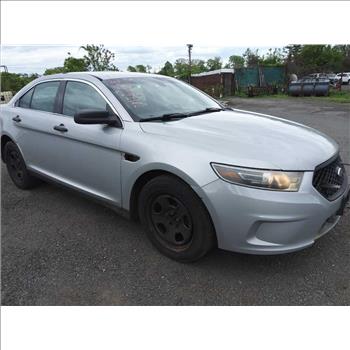 2014 Ford Interceptor (Hartford, CT 06114)