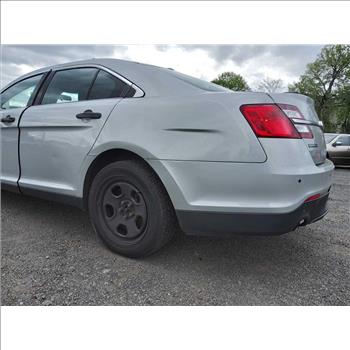 2014 Ford Interceptor (Hartford, CT 06114)