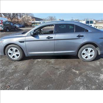 2014 Ford Taurus (Hartford, CT 06114)