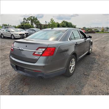 2014 Ford Taurus (Hartford, CT 06114)
