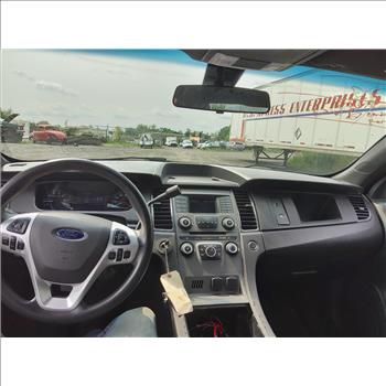 2014 Ford Taurus (Hartford, CT 06114)