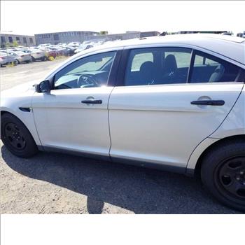 2014 Ford Taurus (Hartford, CT 06114)