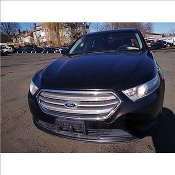 2014 Ford Taurus (Hartford, CT 06114)