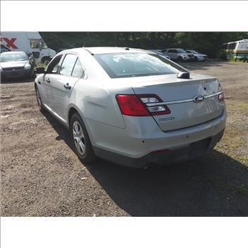 2014 Ford Taurus (Hartford, CT 06114)