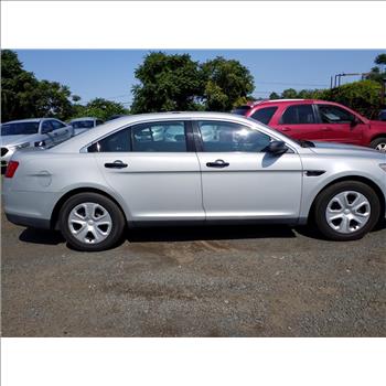 2014 Ford Taurus (Hartford, CT 06114)