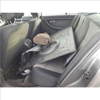 2014 Ford Taurus (Hartford, CT 06114)