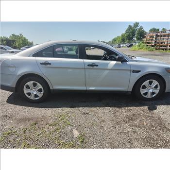 2014 Ford Taurus (Hartford, CT 06114)