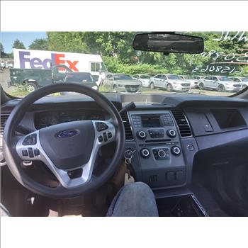 2014 Ford Taurus (Hartford, CT 06114)