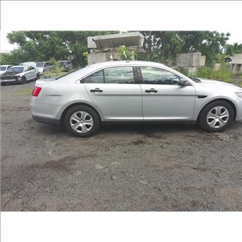 2014 Ford Taurus (Hartford, CT 06114)