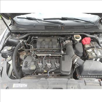 2014 Ford Taurus (Hartford, CT 06114)