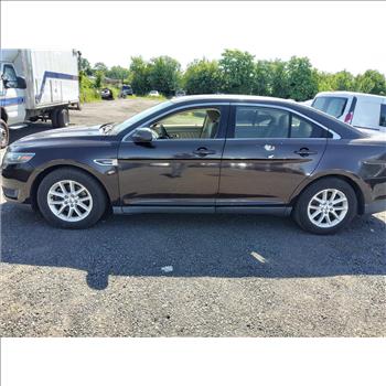 2014 Ford Taurus (Hartford, CT 06114)
