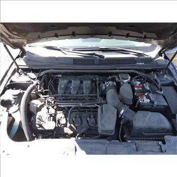 2014 Ford Taurus (Hartford, CT 06114)