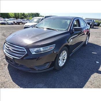 2014 Ford Taurus (Hartford, CT 06114)