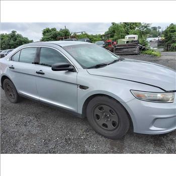 2014 Ford Taurus (Hartford, CT 06114)