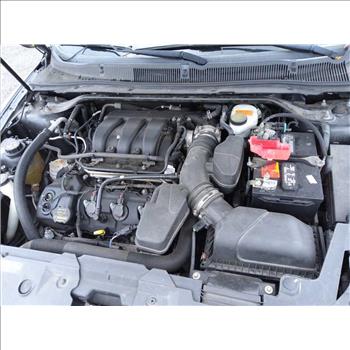 2014 Ford Taurus (Hartford, CT 06114)