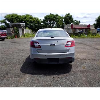 2014 Ford Taurus (Hartford, CT 06114)
