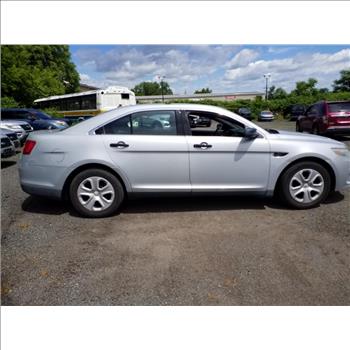 2014 Ford Taurus (Hartford, CT 06114)
