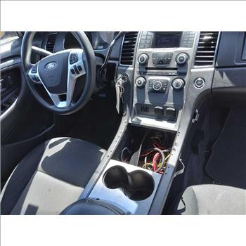 2014 Ford Taurus (Hartford, CT 06114)