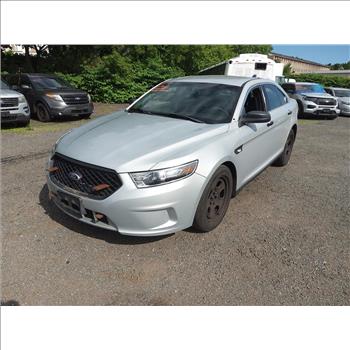 2014 Ford Taurus (Hartford, CT 06114)