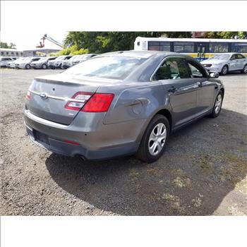 2014 Ford Taurus (Hartford, CT 06114)