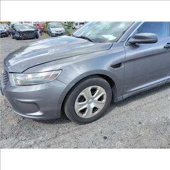 2014 Ford Taurus (Hartford, CT 06114)