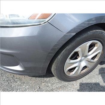 2014 Ford Taurus (Hartford, CT 06114)