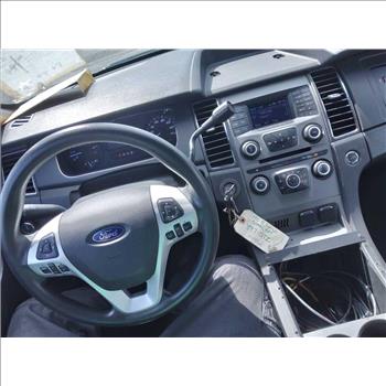 2014 Ford Taurus (Hartford, CT 06114)