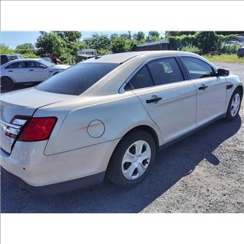 2014 Ford Taurus (Hartford, CT 06114)